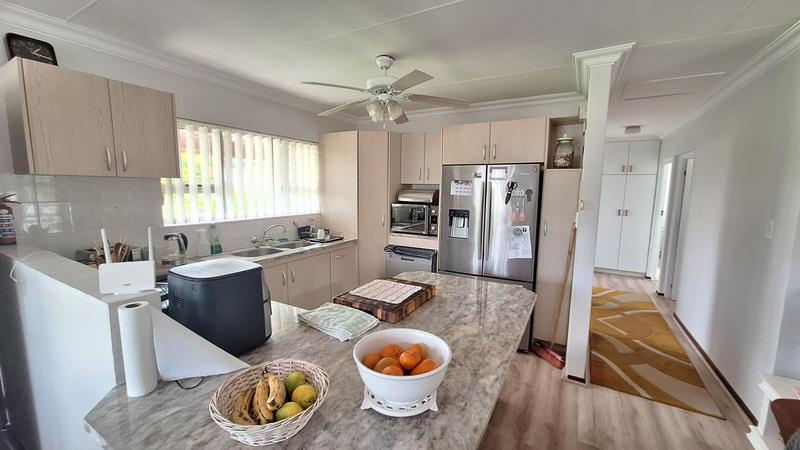 3 Bedroom Property for Sale in Fraaiuitsig Western Cape